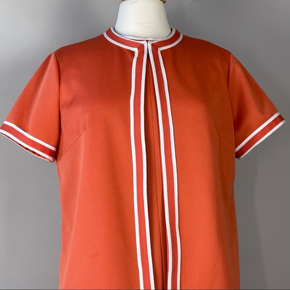 Vintage Coral Dress with Matching Jacket - Picture 4 of 14